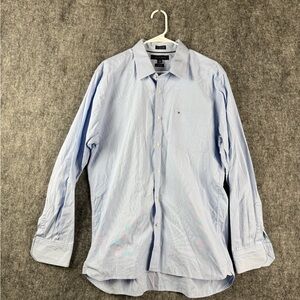 Tommy Hilfiger Men’s Dress Shirt Size 15.5 32/33 Blue Long Sleeve
